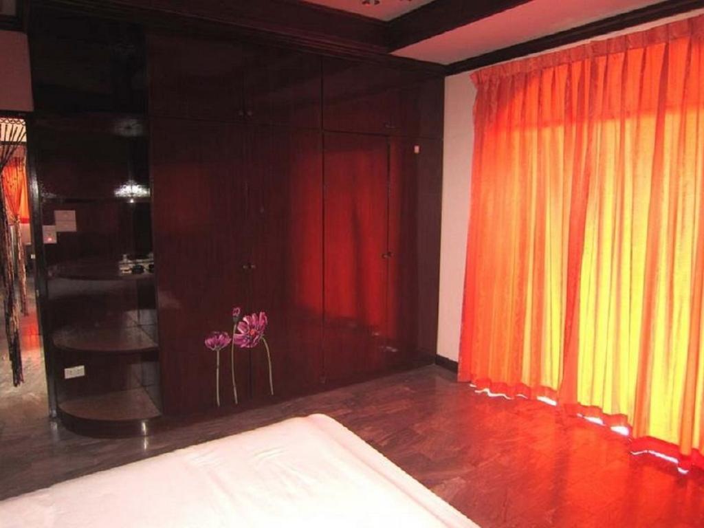 Aa Guesthouse Pattaja Szoba fotó